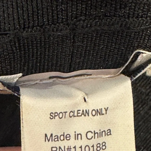 Women’s Black Sun Bucket Hat Croft and Barrow - Picture 9 of 9